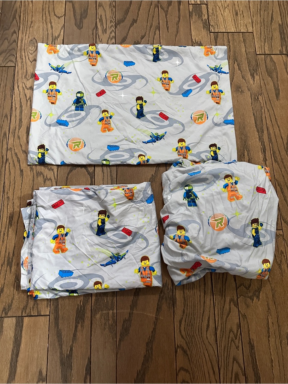 Lego Complete Twin Sheet Set Pillowcase, Fitted and Flat Sheets Gently Used